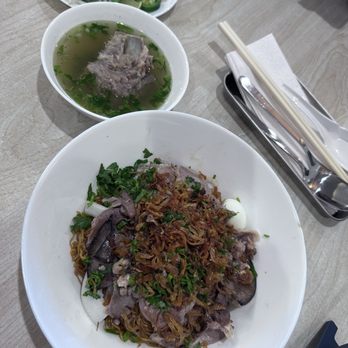 Pho Mi Amor - Dry Hu Tieu Nam Vang - Vietnamese Near Me - Elk Grove, California Pho Mi Amor - Dry Hu Tieu Nam Vang - Vietnamese Near Me - Elk Grove, California