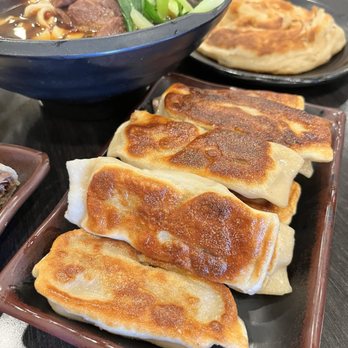 A & J Restaurant - Potstickers: avoid these - Taiwanese Near Me - Irvine, California A & J Restaurant - Potstickers: avoid these - Taiwanese Near Me - Irvine, California