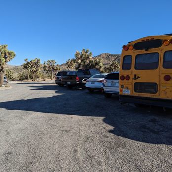 Black Rock Canyon - Parking lot - Hiking Near Me - Yucca Valley, California