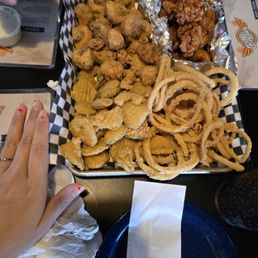 Birdie sampler