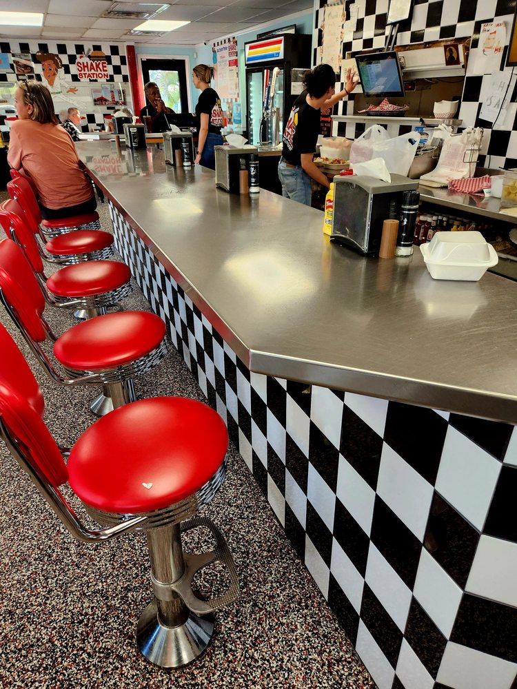 Shake Station