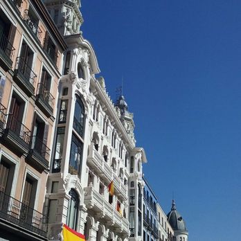 Plaza Mayor - Landmarks & Historical Buildings Near Me - Madrid, M