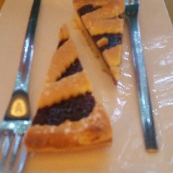 Masto - Black Cherry Tart - Italian Near Me - Rome, RM Masto - Black Cherry Tart - Italian Near Me - Rome, RM