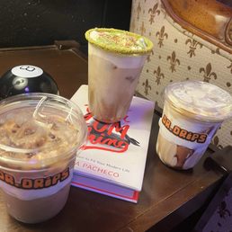 Pistachio latte,Mello Cup & caramel cacao Pistachio latte,Mello Cup & caramel cacao