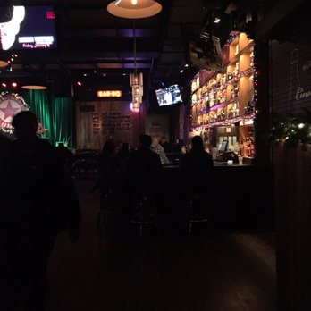 Bub City - Interior - Bars Near Me - Rosemont, Illinois