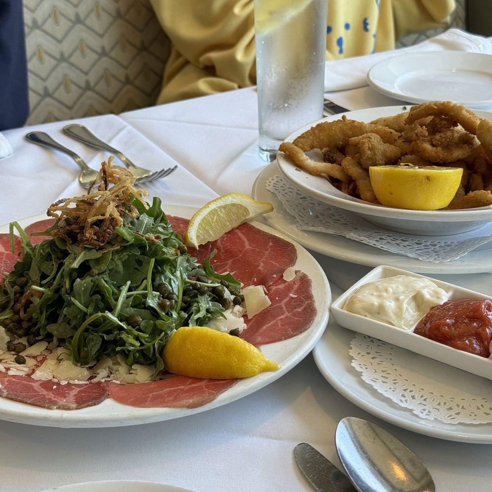 Mangiamo Ristorante - Carpaccio, Fried Calamari - Italian Near Me - Manhattan Beach, California Mangiamo Ristorante - Carpaccio, Fried Calamari - Italian Near Me - Manhattan Beach, California