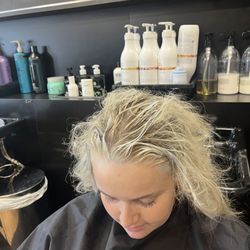 Instyle Hair Salon & Spa