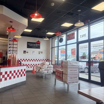 Five Guys - Burgers Near Me - Lancaster, Pennsylvania Five Guys - Burgers Near Me - Lancaster, Pennsylvania