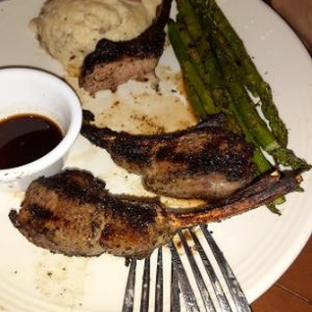 Carrabba's Italian Grill - Italian Near Me - Tallahassee, Florida