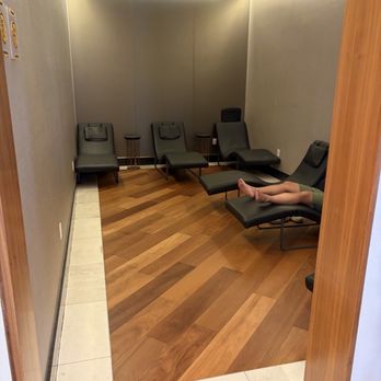 Turkish Airlines Lounge - Airport Lounges Near Me - Miami, Florida Turkish Airlines Lounge - Airport Lounges Near Me - Miami, Florida
