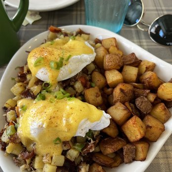 Toast - Crab Hash Benny - Breakfast & Brunch Near Me - Red Bank, New Jersey