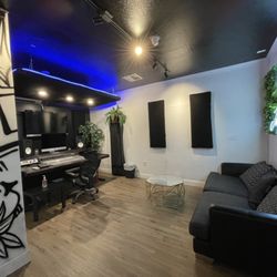 Jungle Life Studio