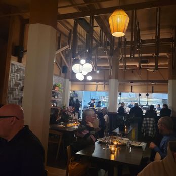 Vinai - New American Near Me - Minneapolis, Minnesota