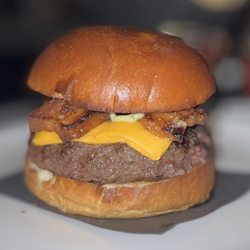 Mooo.... Seaport - An excellent burger, only available at the bar