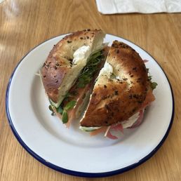 Bagel n lox