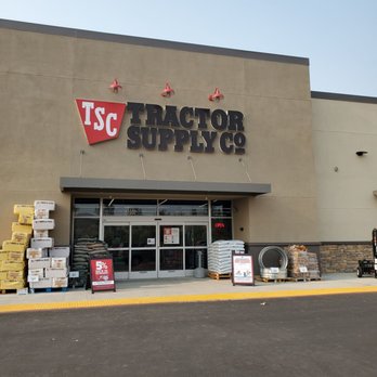 Tractor Supply - Front of store - Farming Equipment Near Me - Moreno Valley, California