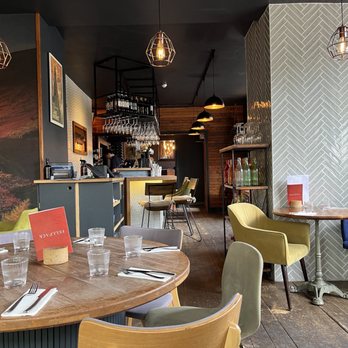 Fellpack - Interior - Coffee & Tea Near Me - Keswick, CMA