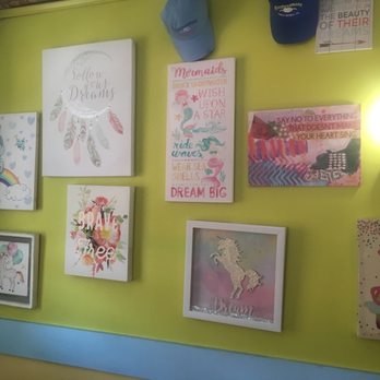 Daydreamers - Indoor wall art - Breakfast & Brunch Near Me - Safety Harbor, Florida