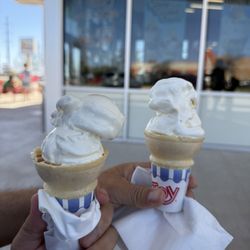 Andy's Frozen Custard - Yummie time