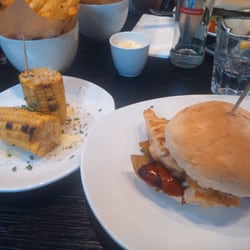 Ellis - Funky chicken met corn
