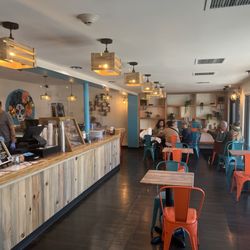 Viva Mexi Coffee Shop - Cute interior
