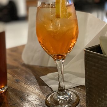 Off The Rails Brewing - Drink only had ice in it and some color. No liquor at all - Breweries Near Me - Sunnyvale, California