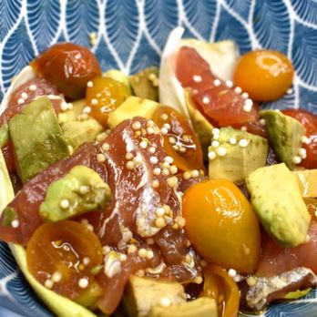 Otto - Zuke Maguro (Marinated bluefin tuna, avocado, cherry tomatoes and endives) - Japanese Near Me - Montreal, Quebec Otto - Zuke Maguro (Marinated bluefin tuna, avocado, cherry tomatoes and endives) - Japanese Near Me - Montreal, Quebec