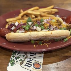 Mugg's of Mille Lacs - Jumbo loaded hot dog