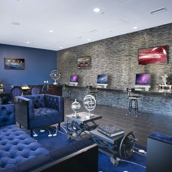 Central Station Apartments - Cyber Cafe - Apartments Near Me - Evanston, Illinois