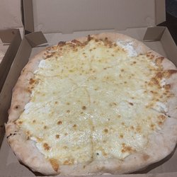 Ciro's Pizza E Cucina - No Spinach and no mushrooms