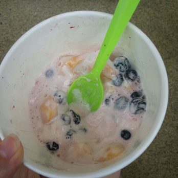 FroZenYo - Disgusting...I hope I don't get sick after eating this - Ice Cream & Frozen Yogurt Near Me - Washington, DC, District of Columbia FroZenYo - Disgusting...I hope I don't get sick after eating this - Ice Cream & Frozen Yogurt Near Me - Washington, DC, District of Columbia