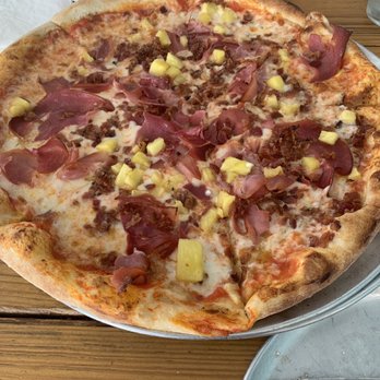 Sidewall Pizza - Pizza Near Me - Greenville, South Carolina