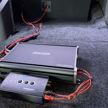 Stereo Base - 1500 watt amp + LC2 Line out converter - Car Stereo Installation Near Me - Hayward, California Stereo Base - 1500 watt amp + LC2 Line out converter - Car Stereo Installation Near Me - Hayward, California