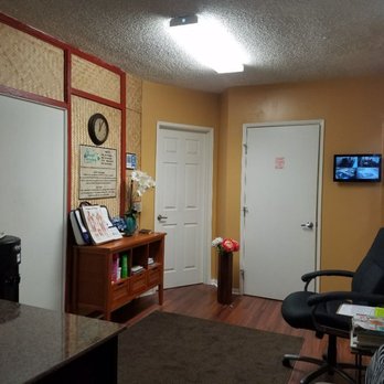 Island Therapy - Three treatment rooms - Massage Near Me - Honolulu, Hawaii