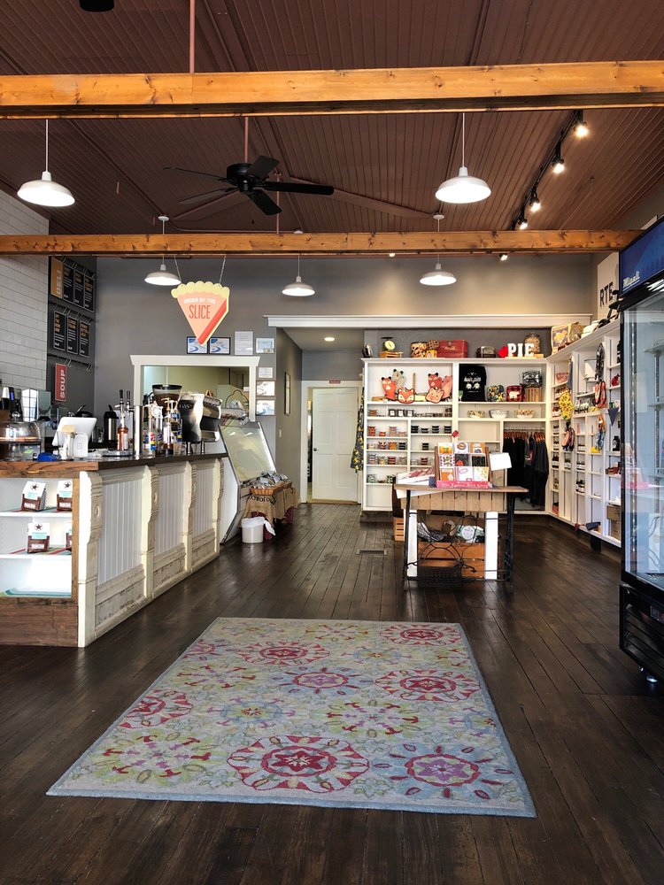 TWIN PIES 31 Photos & 11 Reviews 146 W Erie St, Linesville