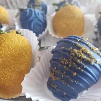 Shay's Fruit Bouquets - Blue and gold chocolate covered strawberries - Desserts Near Me - Jersey Village, Texas Shay's Fruit Bouquets - Blue and gold chocolate covered strawberries - Desserts Near Me - Jersey Village, Texas