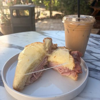 Chez Luc’s - Croque Monsieur & Almond Latte w Cinnamon - Coffee & Tea Near Me - Sacramento, California