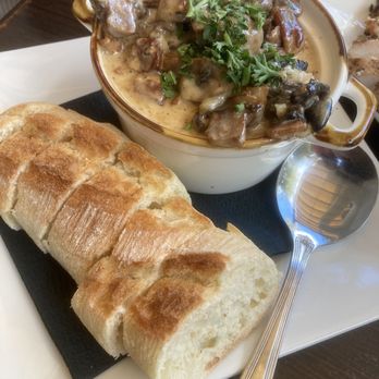 Bardot - Escargot was wonderful - New American Near Me - Claremont, California