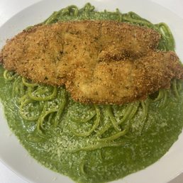 Tallarin Verde Milanesa De Chicken