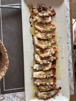 Mercado de la Reina 12 by null