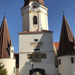 Bahnhof Krems a d Donau - The beautiful church that anchors Krems