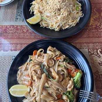 Pad Thai Restaurant - Pad Thai - Thai Near Me - Fairbanks, Alaska Pad Thai Restaurant - Pad Thai - Thai Near Me - Fairbanks, Alaska