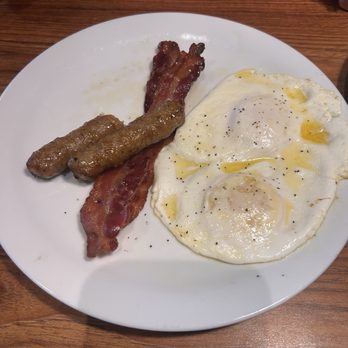 Denny's - Eggs, Sausage, and Bacon. - American Near Me - Saint George, South Carolina