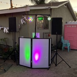DJ V