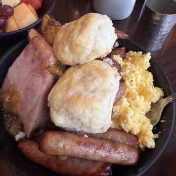 'Ohana - Breakfast skillet - Hawaiian Near Me - Lake Buena Vista, Florida 'Ohana - Breakfast skillet - Hawaiian Near Me - Lake Buena Vista, Florida