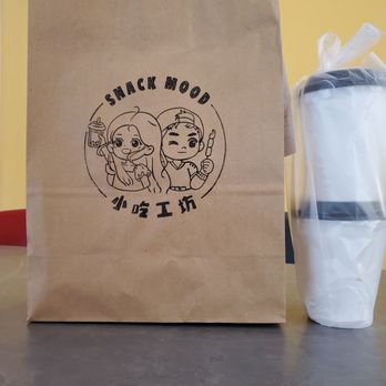 Snack Mood 小吃工坊 - Custom take out paper bag. Drinks also nicely packaged. - Bubble Tea Near Me - Flushing, New York Snack Mood 小吃工坊 - Custom take out paper bag. Drinks also nicely packaged. - Bubble Tea Near Me - Flushing, New York