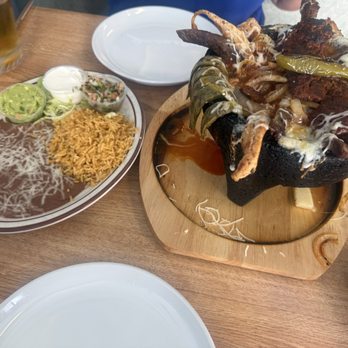 Amy's Mexican Restaurant - El Mocajete, rice and beans. - Mexican Near Me - Apple Valley, California