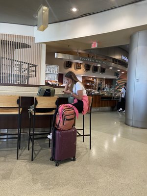 Gilbert’s Food Bar by null