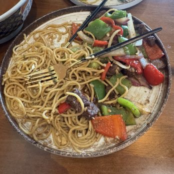 District 9 Kitchen - Garlic Noodles Filet Mignon - Noodles Near Me - Anaheim, California District 9 Kitchen - Garlic Noodles Filet Mignon - Noodles Near Me - Anaheim, California