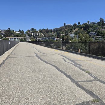 Silver Lake Reservoir - Hiking Near Me - Los Angeles, California